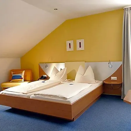 Hasi's Hotel